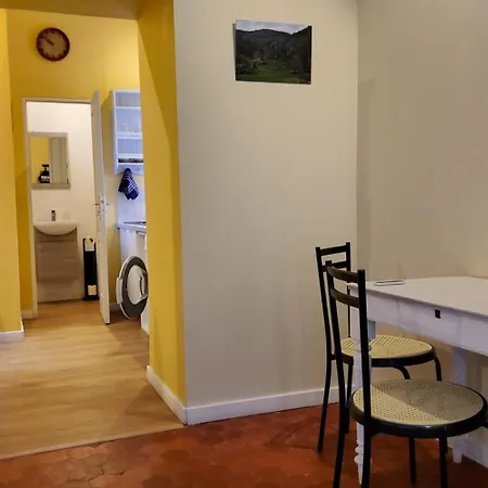 Grand Proche Avignon Apartment *